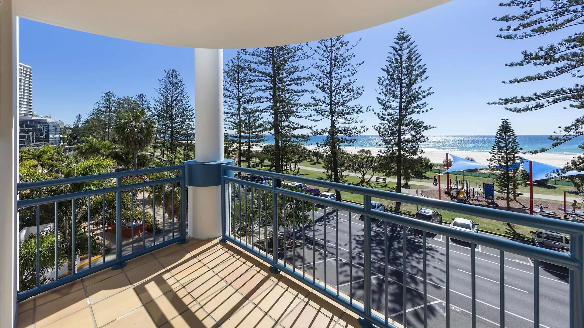 Oaks Gold Coast Calypso Plaza Suites Apart-hotel