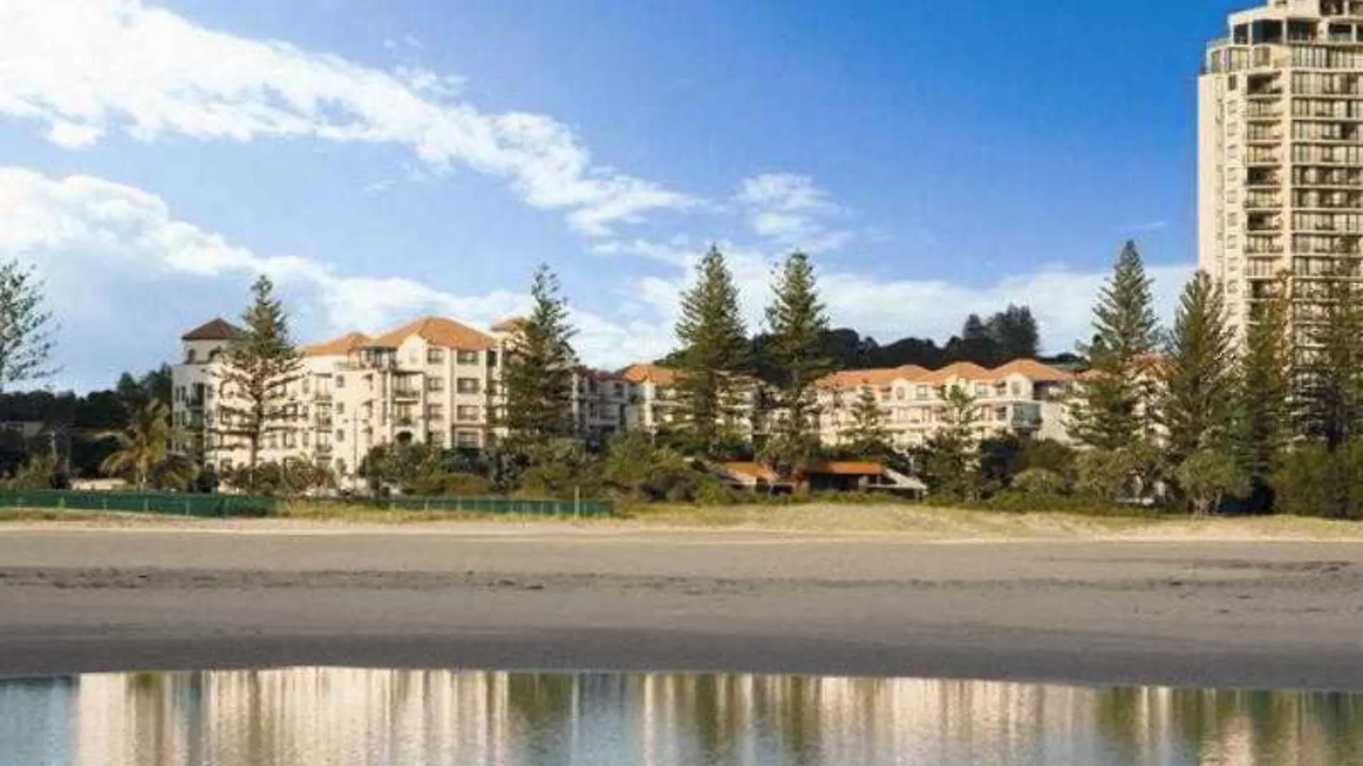 Oaks Gold Coast Calypso Plaza Suites Austrália