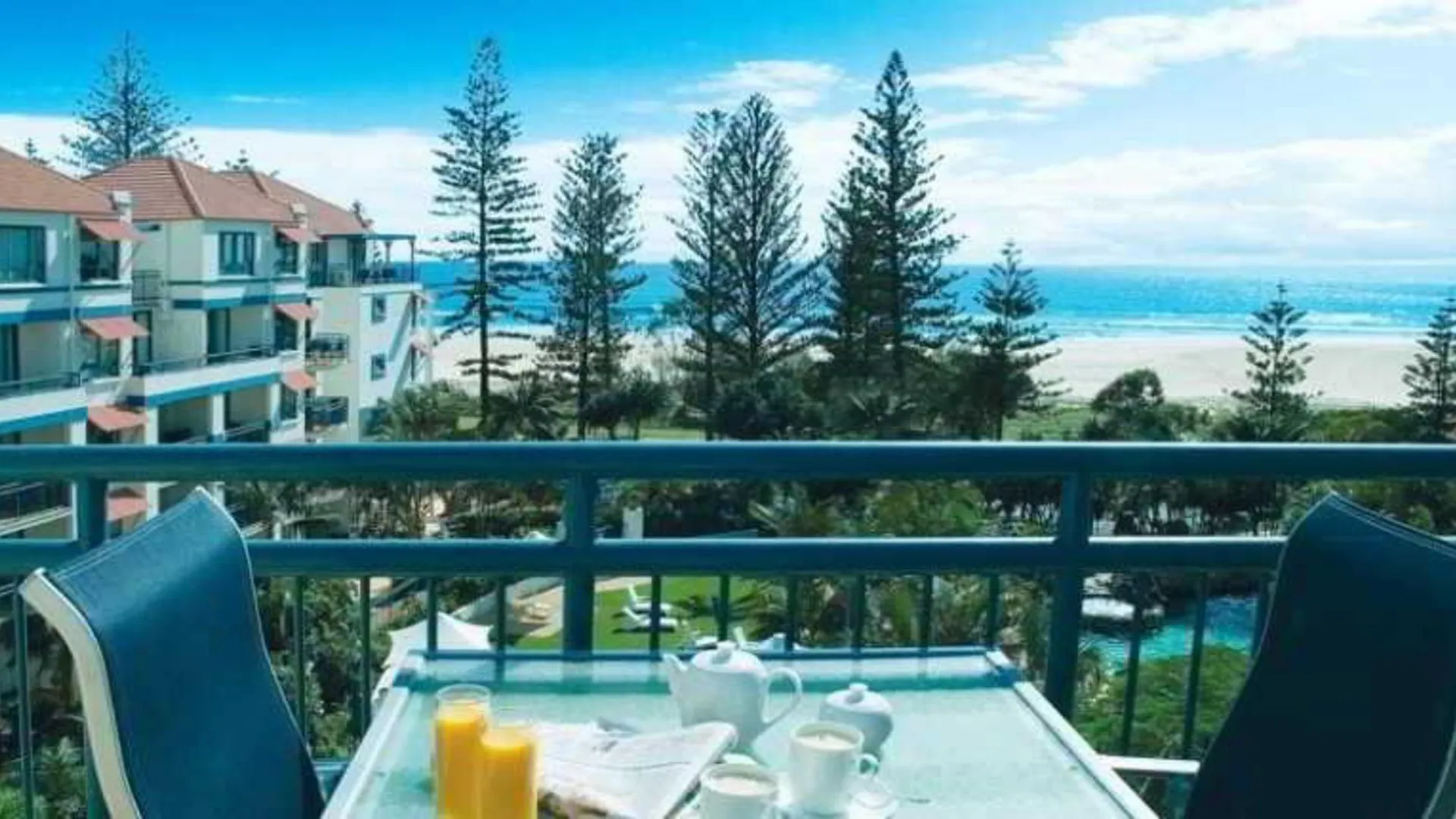 Oaks Gold Coast Calypso Plaza Suites