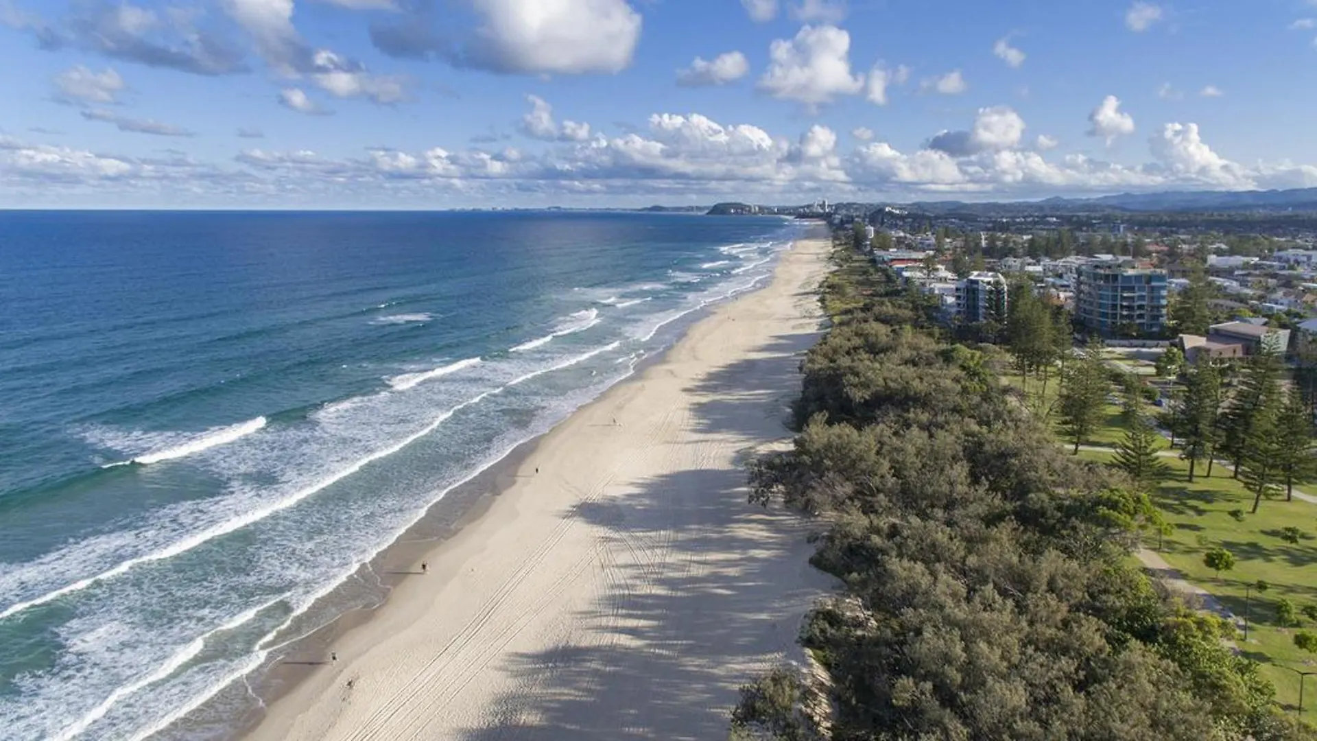 Oaks Gold Coast Calypso Plaza Suites 4*,