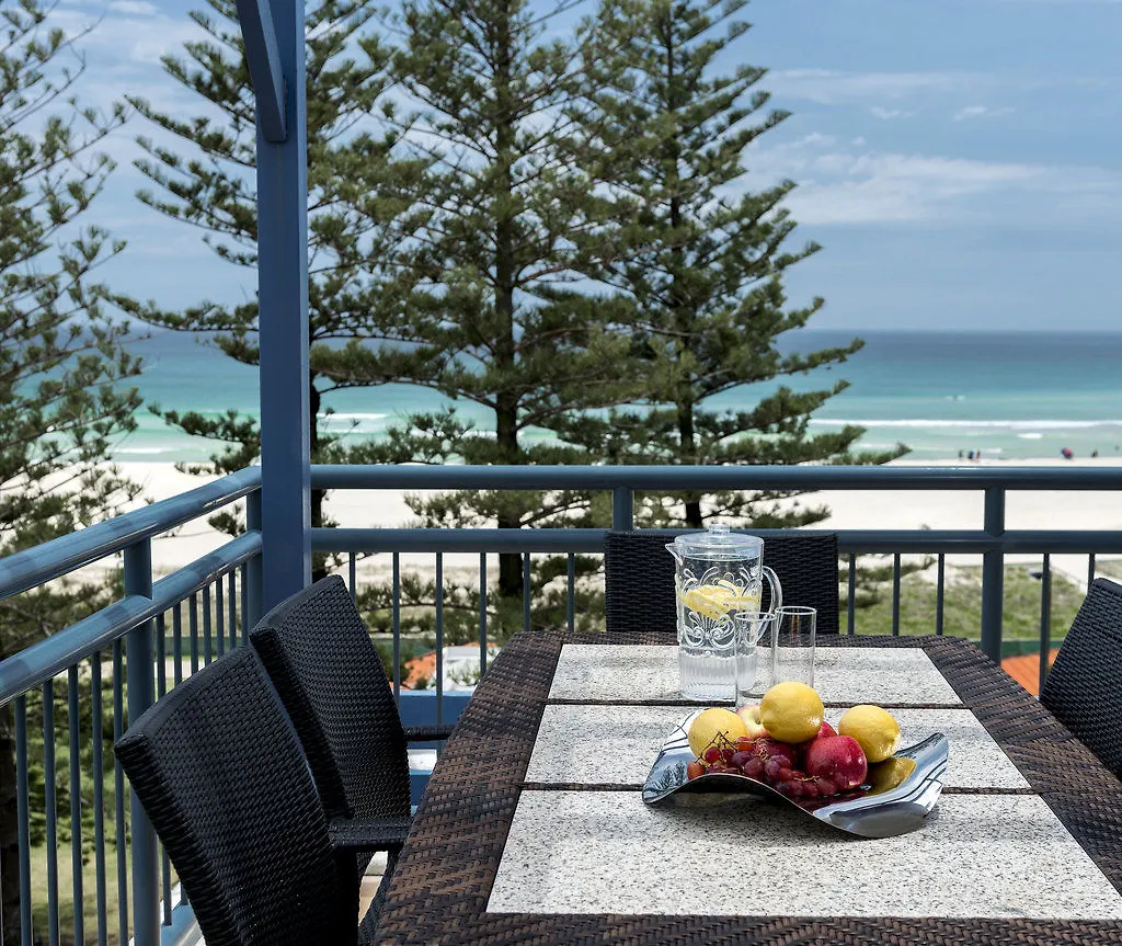 Oaks Gold Coast Calypso Plaza Suites 4*,