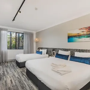 4* Отель Mermaid Waters By Nightcap